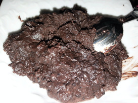 Brownie Tadında Kakaolu Kek