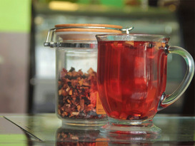 Göbek Eriten Çay